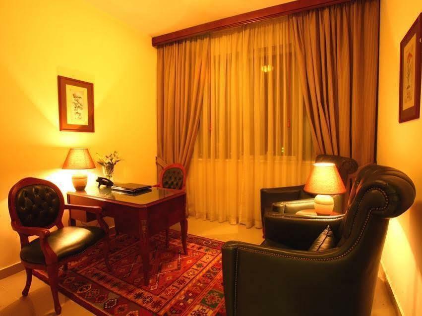 Mourouj Hotel Apartments Abu Dzabi Kültér fotó