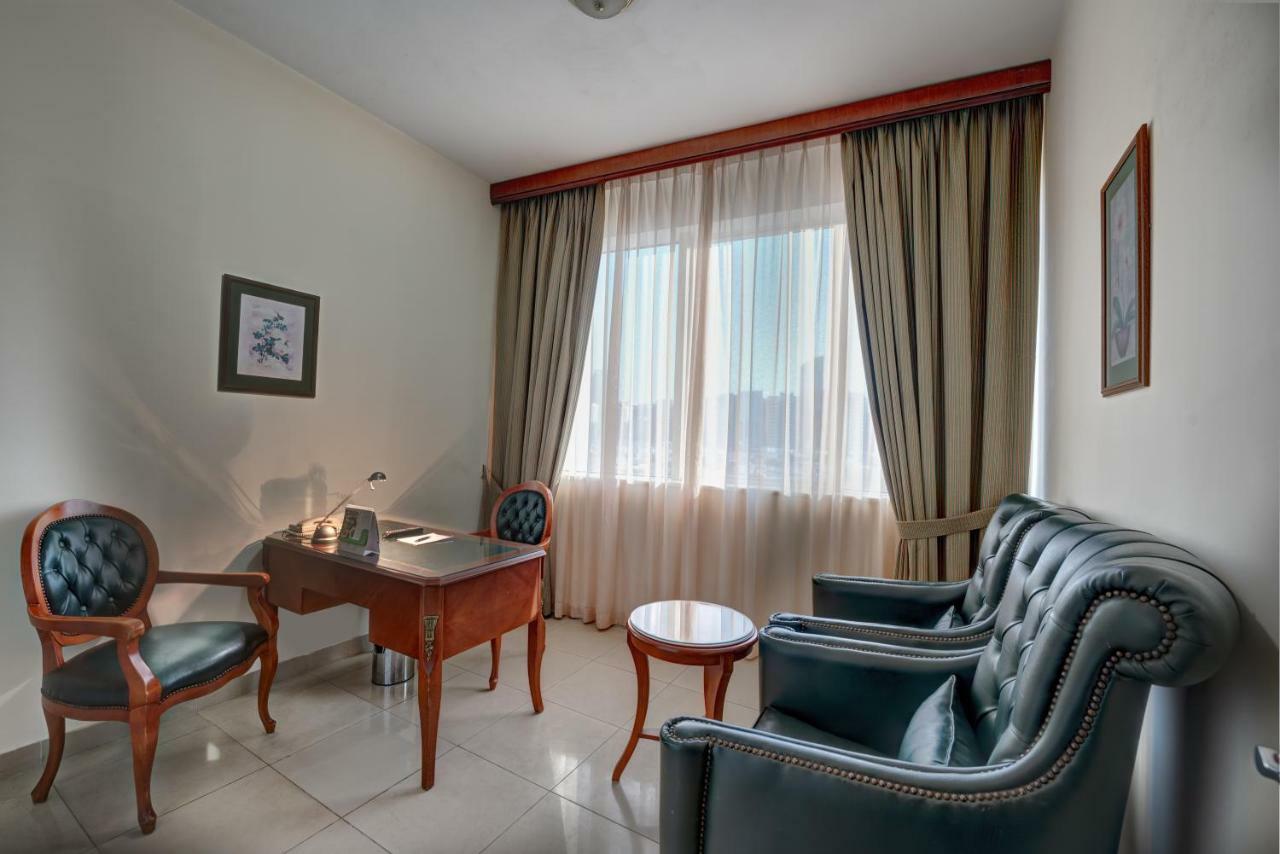 Mourouj Hotel Apartments Abu Dzabi Kültér fotó